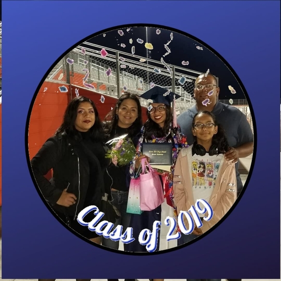 Meet your Posher, Sabrina - Picture 1 of 1